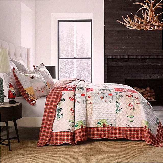 3 Pcs Festive Christmas Patchwork Quilt Set – Holiday Bedspread Set