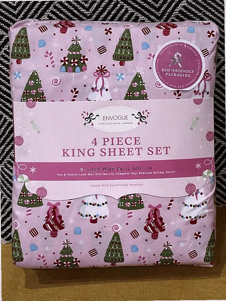 Christmas KING 4pc Sheet Set candy trees peppermint holiday pink sheets NEW