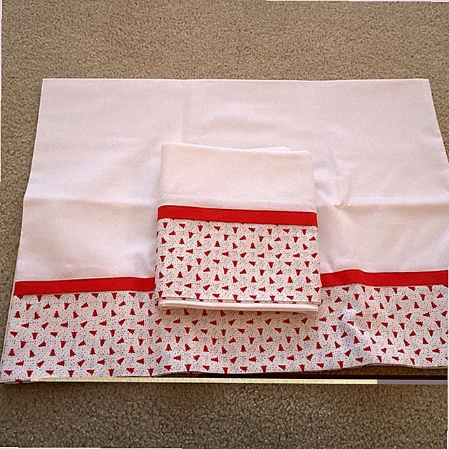 Decorative Christmas Pillowcases. Standard Size