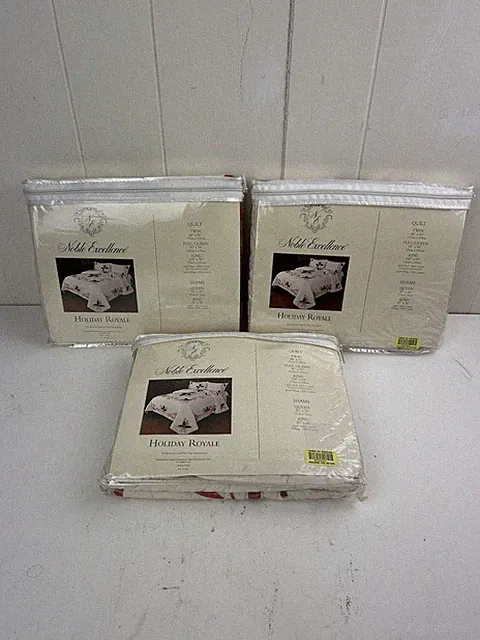 Noble Excellence Holiday Royal Queen Sham Bed Skirt