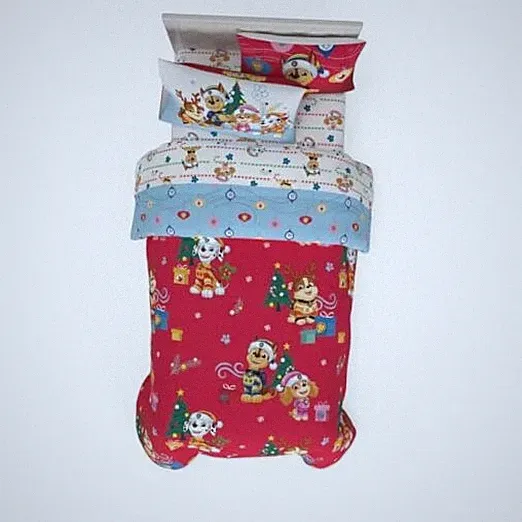 PAW Patrol Holiday & Christmas Kids Bedding Soft 5 Piece Twin Size Paw Patrol