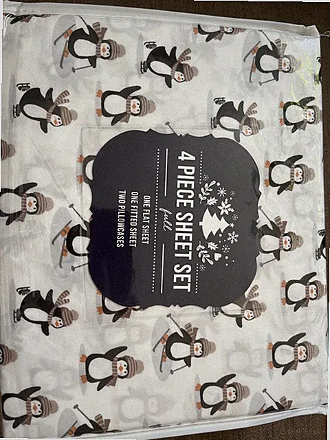 Penguins 4 piece FULL Sheet Set NEW