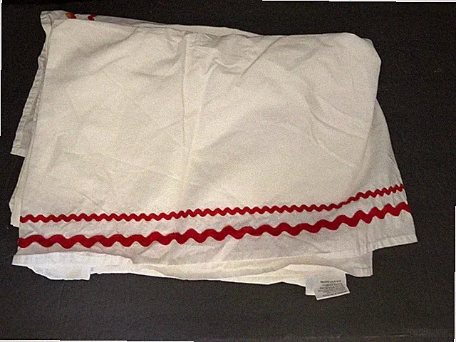 Pottery Barn Kids RED Ric Rac BedSkirt Skirt TWIN Bed Holiday Christmas Bedding