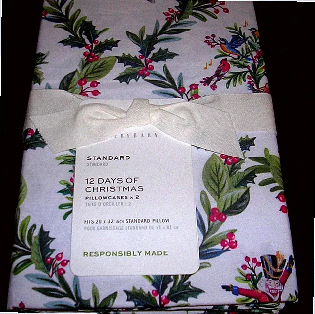 POTTERYBARN 12 DAYS OF CHRISTMAS PILLOWCASE PAIR STANDARD SIZE 100% COTTON NWTGS