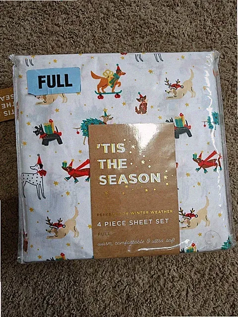 Tis The Season Full Sheet Set Christmas Dogs Merry Woofmas NEW 4 Piece Set Warm