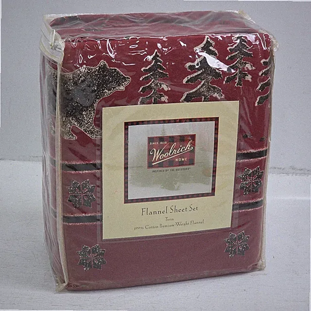 Woolrich Holiday Red Flannel Twin Sheet Set Christmas Outdoor Lodge Cabin Bear